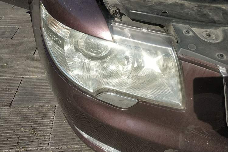 Used Skoda Superb 2009 1.8TSI Automatic Prestige Edition Right Front Headlight