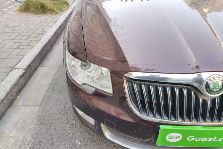 Used Skoda Superb 2009 1.8TSI Automatic Elegant Edition Right Front Headlight
