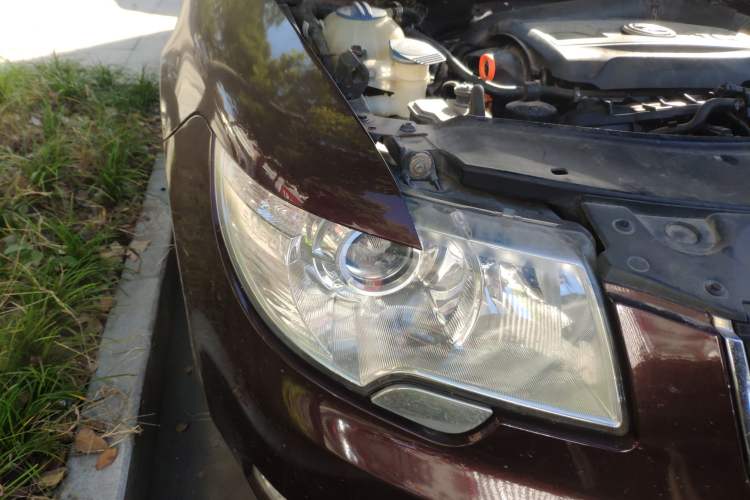 Used Skoda Superb 2009 1.8 TSI Automatic Zhiya Edition Right Front Headlight