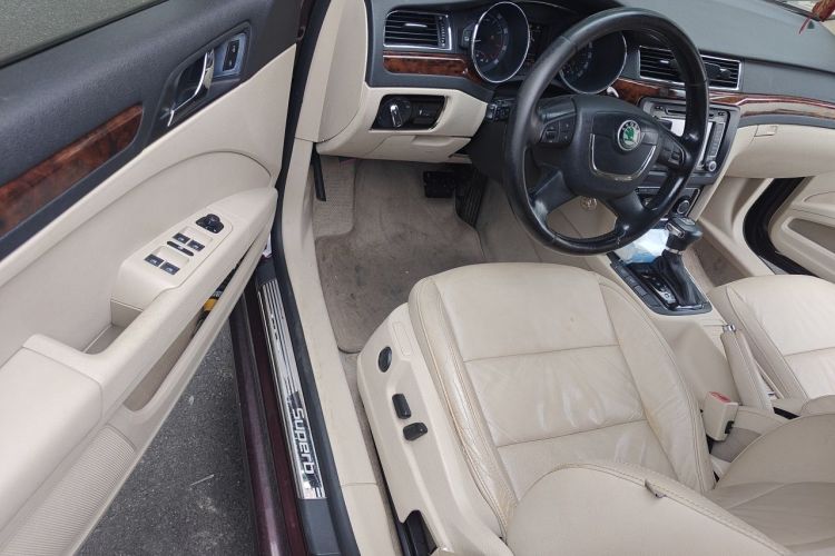 Used Skoda Superb 2009 1.8TSI Automatic Prestige Edition Driver Seat