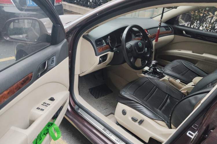 Used Skoda Superb 2009 1.8TSI Automatic Prestige Edition Driver Seat