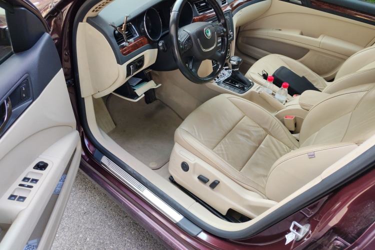 Used Skoda Superb 2009 1.8TSI Automatic Prestige Edition Driver Seat