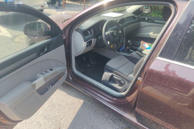 Used Skoda Superb 2009 1.8 TSI Manual Zhiya Edition Driver Seat