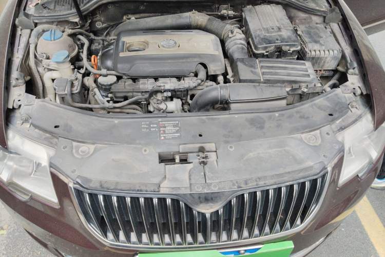 Used Skoda Superb 2009 1.8TSI Automatic Prestige Edition Engine Bay