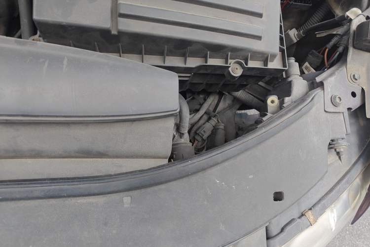 Used Skoda Superb 2009 1.8TSI Automatic Prestige Edition Engine Bay Left