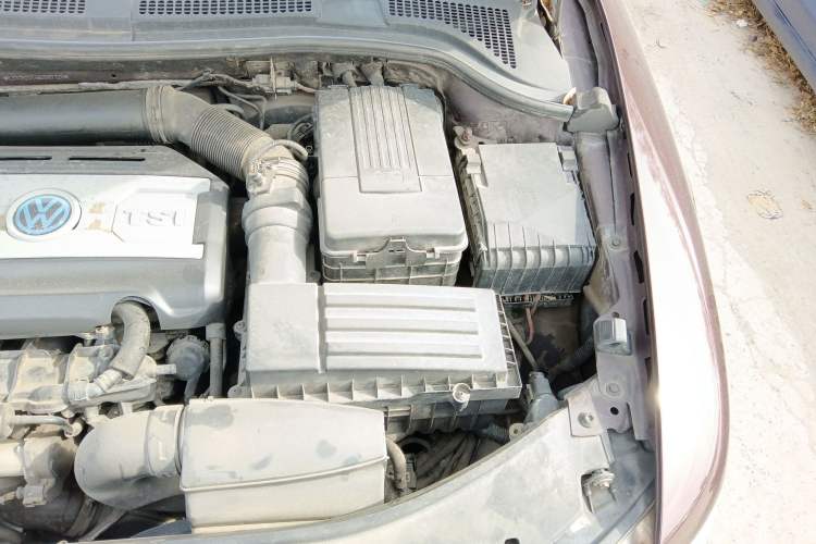 Used Skoda Superb 2009 1.8TSI Automatic Elegant Edition Engine Bay Left