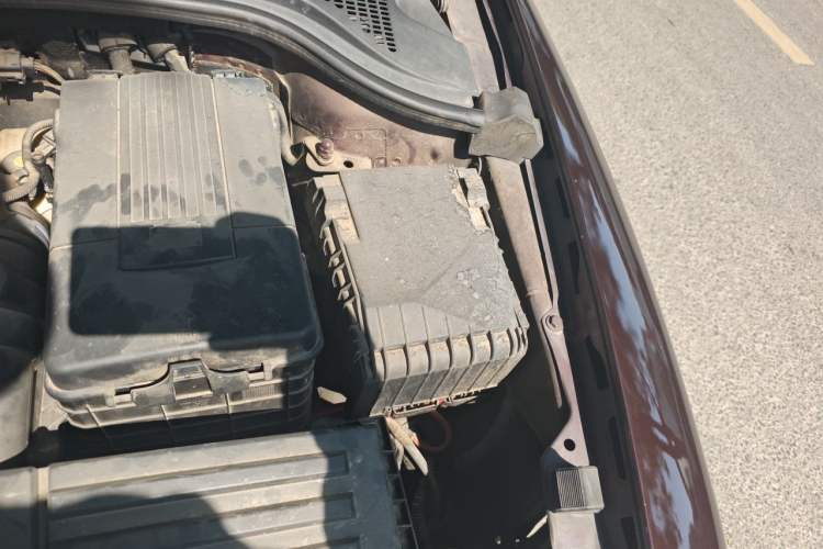 Used Skoda Superb 2009 1.8TSI Automatic Prestige Edition Engine Bay Left