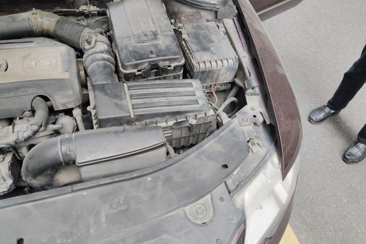 Used Skoda Superb 2009 1.8TSI Automatic Prestige Edition Engine Bay Left