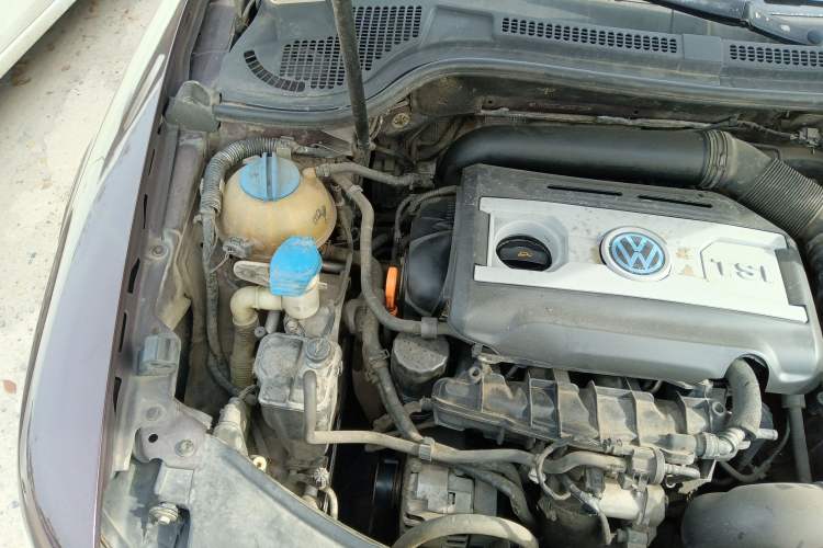 Used Skoda Superb 2009 1.8TSI Automatic Elegant Edition Engine Bay Right