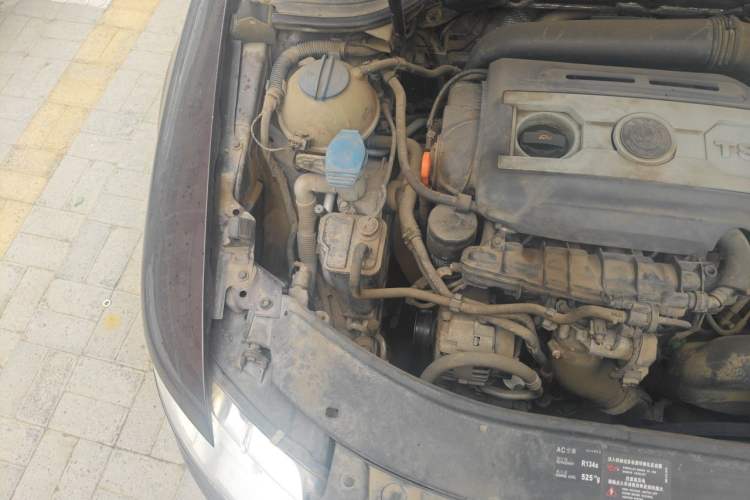 Used Skoda Superb 2009 1.8TSI Automatic Prestige Edition Engine Bay Right