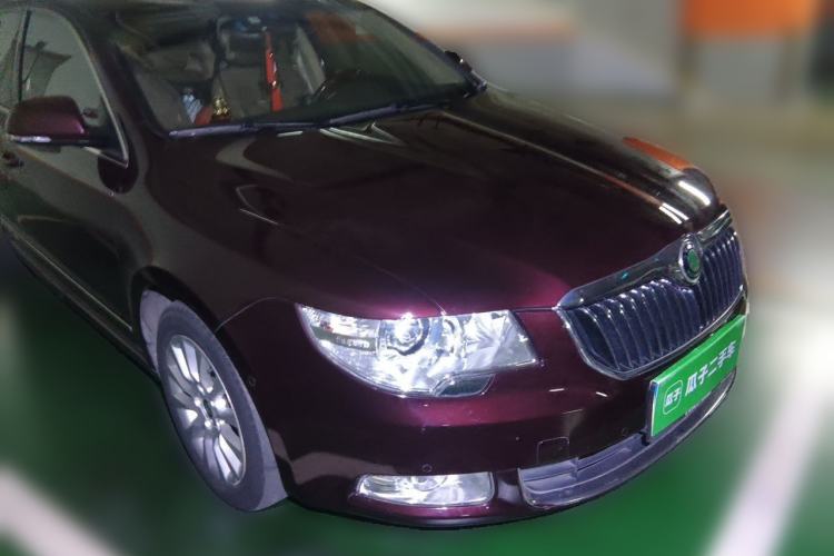 Used Skoda Superb 2009 1.8TSI Automatic Luxury Edition Front Right 45 Deg