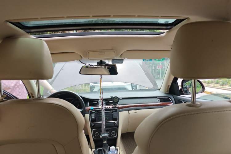 Used Skoda Superb 2009 2.0 TSI Automatic Prestige Edition Headliner