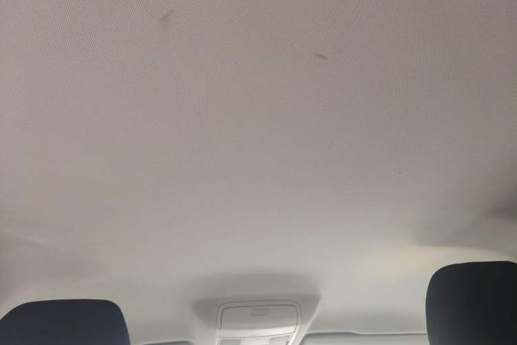 Used Skoda Superb 2009 1.8 TSI Manual Zhiya Edition Headliner