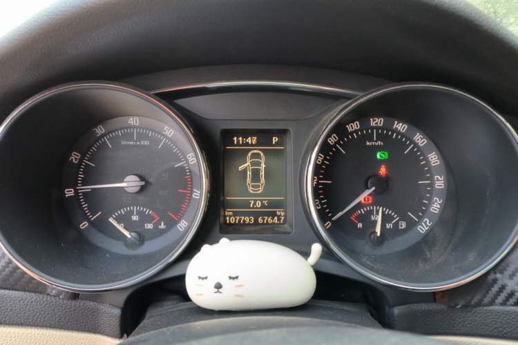 Used Skoda Superb 2009 1.8TSI Automatic Luxury Edition Instrument Cluster