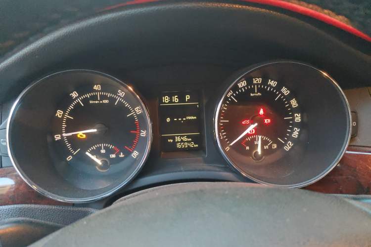 Used Skoda Superb 2009 1.8TSI Automatic Elegant Edition Instrument Cluster