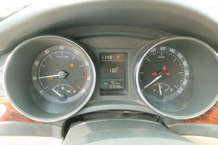 Used Skoda Superb 2009 1.8TSI Automatic Elegant Edition Instrument Cluster