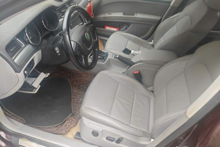 Used Skoda Superb 2009 1.8TSI Automatic Prestige Edition Left Front Seat