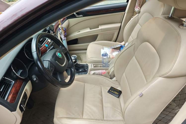Used Skoda Superb 2009 2.0 TSI Automatic Prestige Edition Left Front Seat