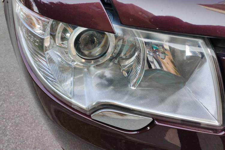 Used Skoda Superb 2009 1.8TSI Automatic Prestige Edition Right Front Headlight