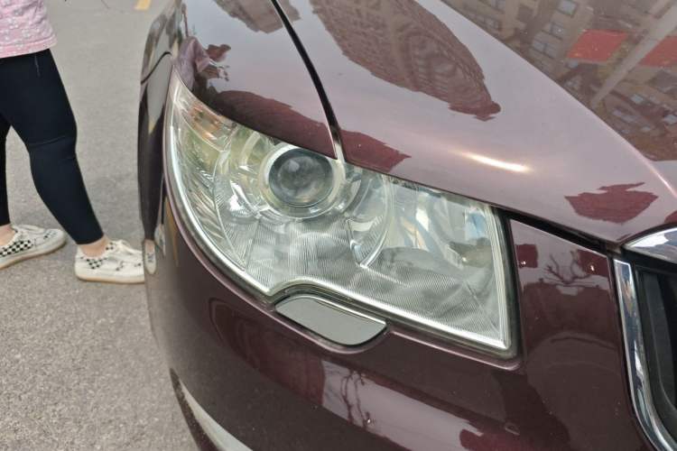 Used Skoda Superb 2009 2.0 TSI Automatic Prestige Edition Right Front Headlight