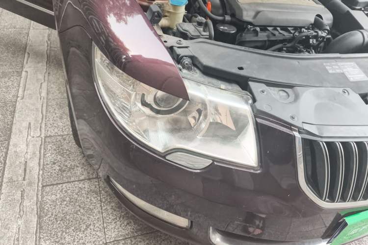 Used Skoda Superb 2009 2.0 TSI Automatic Luxury Edition Right Front Headlight