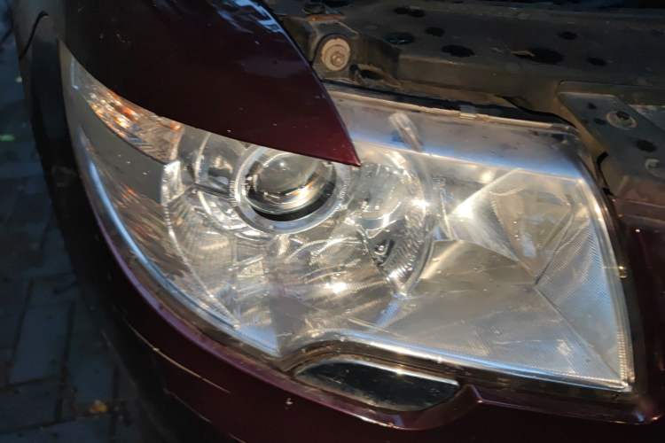 Used Skoda Superb 2009 1.8TSI Automatic Prestige Edition Right Front Headlight