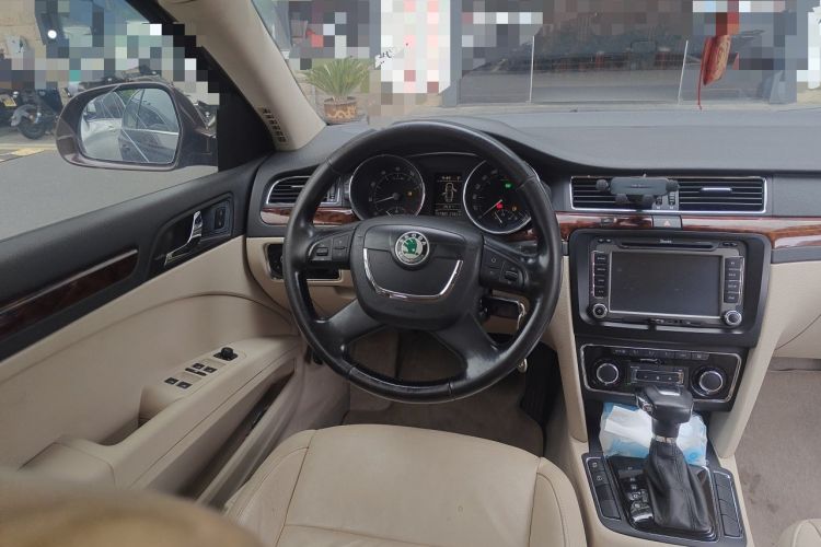 Used Skoda Superb 2009 1.8TSI Automatic Prestige Edition Steering Wheel