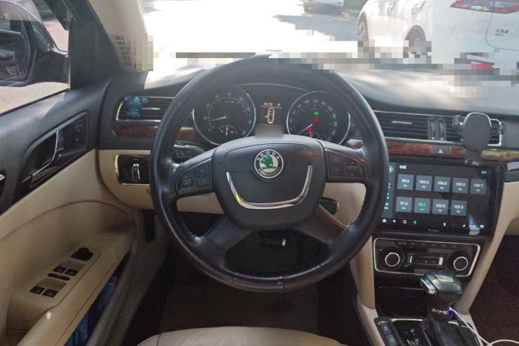 Used Skoda Superb 2009 1.8TSI Automatic Prestige Edition Steering Wheel