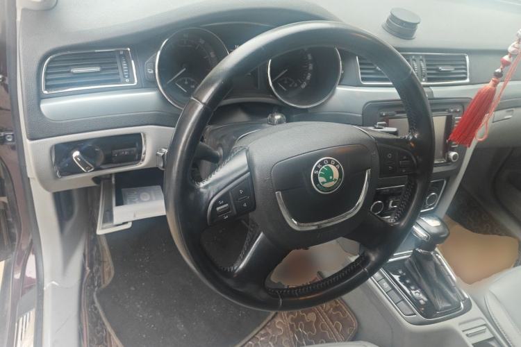 Used Skoda Superb 2009 1.8TSI Automatic Prestige Edition Steering Wheel