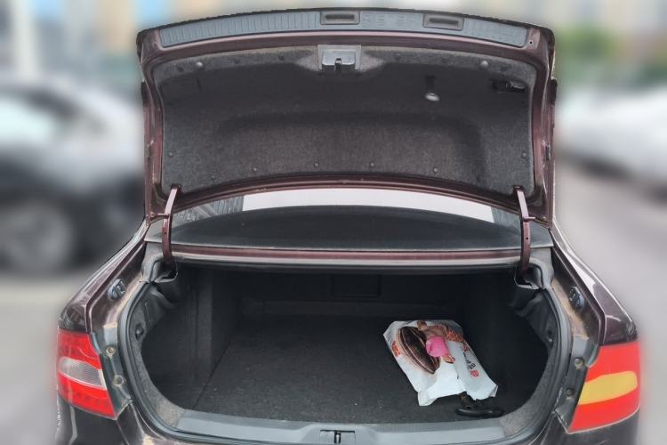 Used Skoda Superb 2009 1.8 TSI Manual Zhiya Edition Trunk