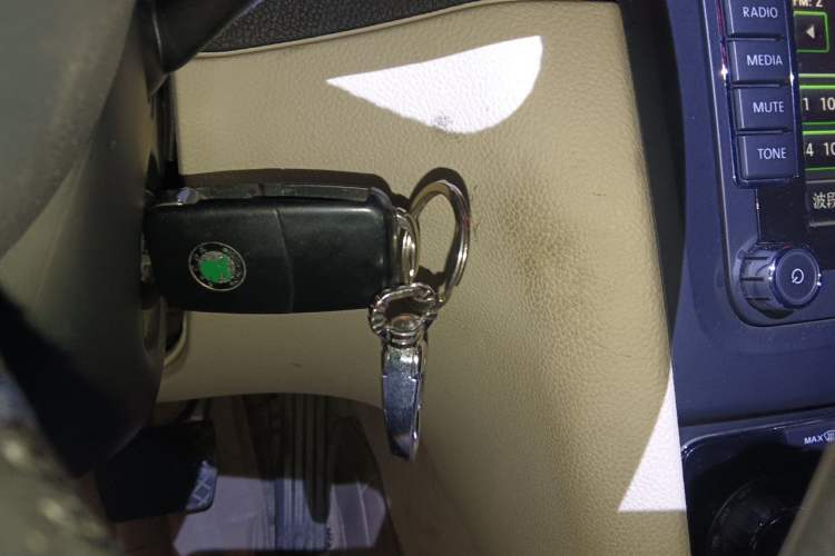 Used Skoda Superb 2009 1.8TSI Automatic Luxury Edition Vehicle Key