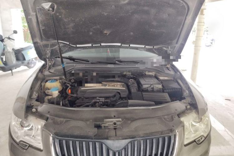 Used Skoda Superb 2009 1.8TSI Automatic Elegant Edition Engine Bay