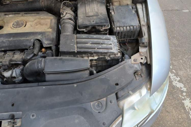 Used Skoda Superb 2009 1.8 TSI Automatic Zhiya Edition Engine Bay Left