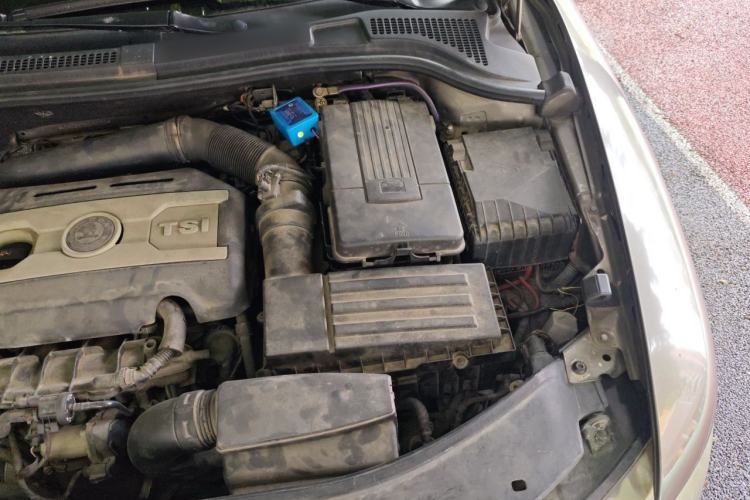 Used Skoda Superb 2009 2.0 TSI Automatic Flagship Edition Engine Bay Left