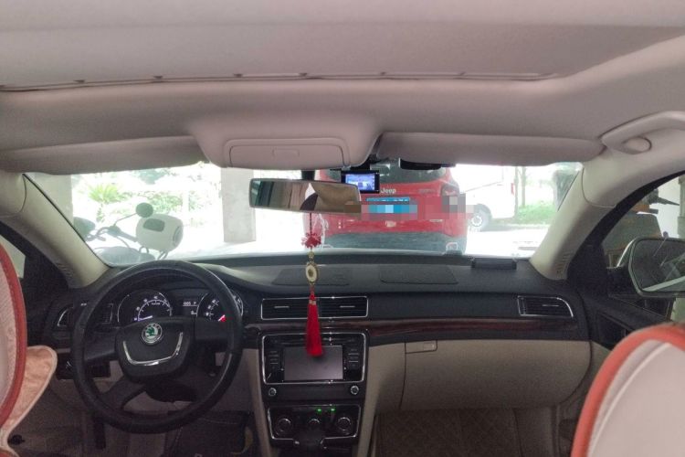 Used Skoda Superb 2009 1.8TSI Automatic Elegant Edition Headliner