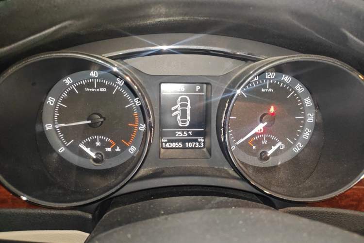 Used Skoda Superb 2009 1.8TSI Automatic Prestige Edition Instrument Cluster