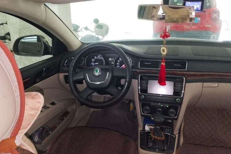 Used Skoda Superb 2009 1.8TSI Automatic Elegant Edition Steering Wheel