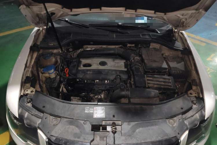 Used Skoda Superb 2009 1.8TSI Automatic Elegant Edition Engine Bay