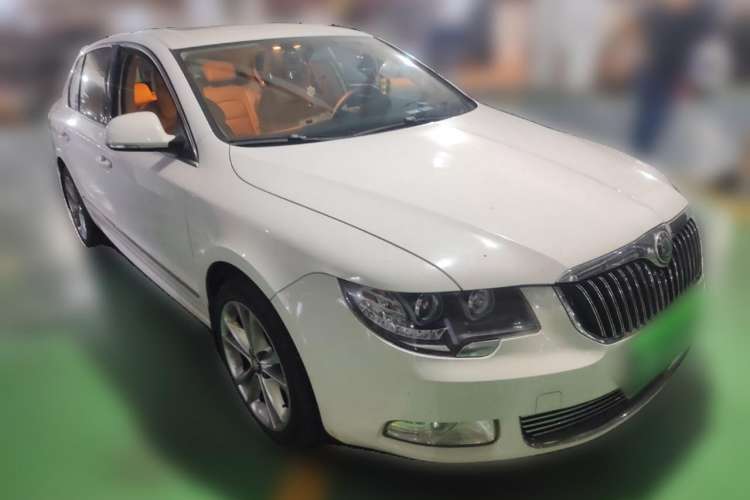 Used Skoda Superb 2009 1.8TSI Automatic Elegant Edition Front Right 45 Deg