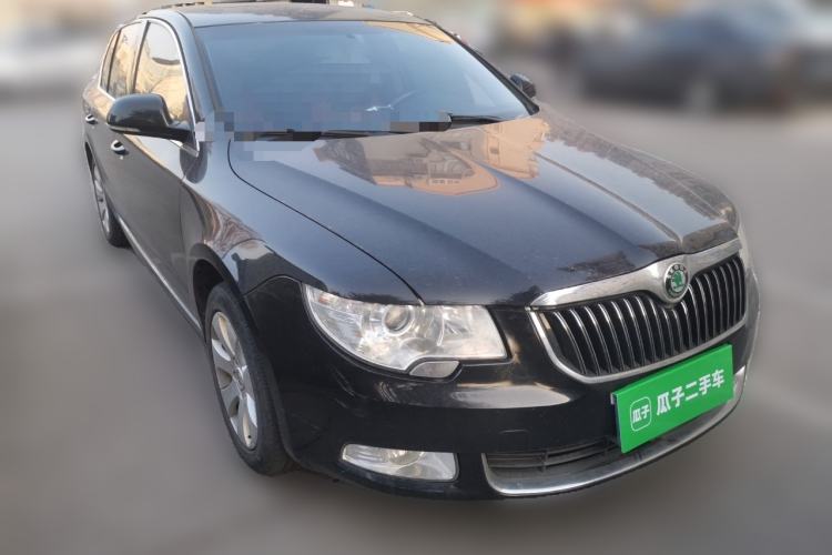 Used Skoda Superb 2010 1.4 TSI DSG Elegant Edition Front Right 45 Deg