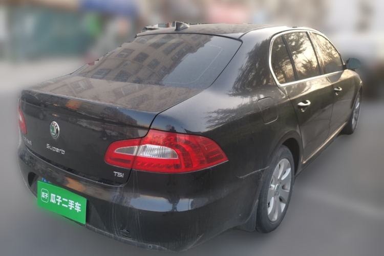 Used Skoda Superb 2010 1.4 TSI DSG Elegant Edition Rear Right 45 Deg