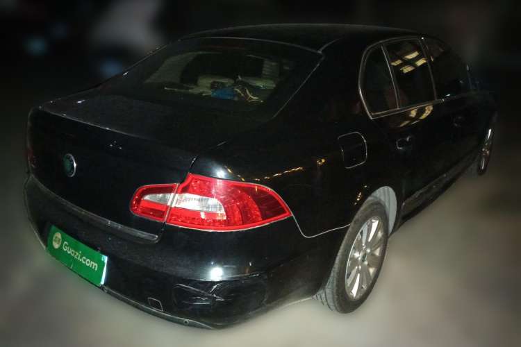 Used Skoda Superb 2010 1.4 TSI DSG Elegant Edition Rear Right 45 Deg