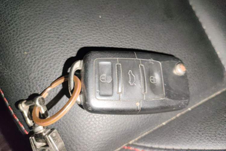 Used Skoda Superb 2010 1.4 TSI Manual Luxury Edition Vehicle Key