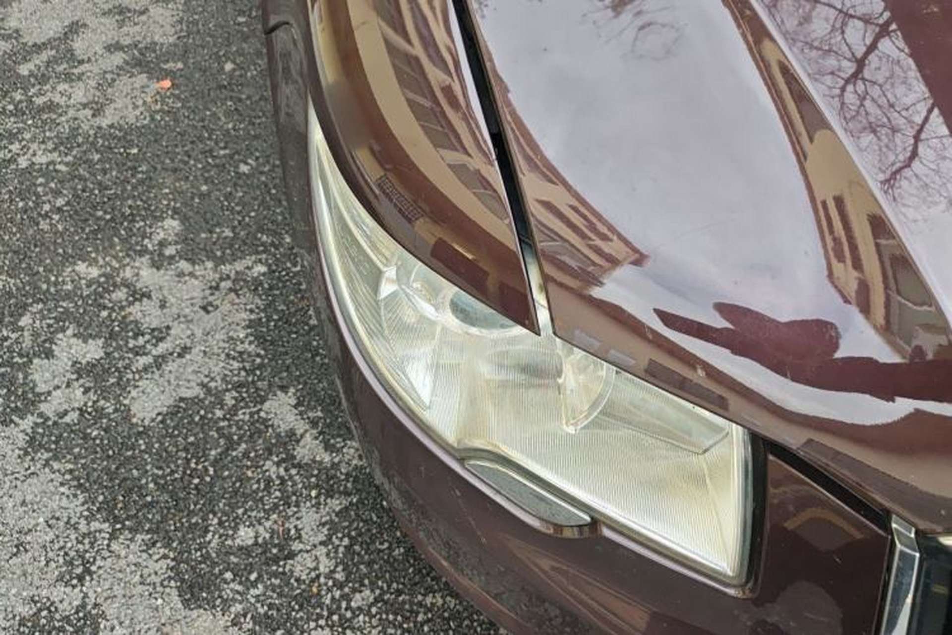 Used Skoda Superb 2010 1.4 TSI DSG Elegant Edition Right Front Headlight
