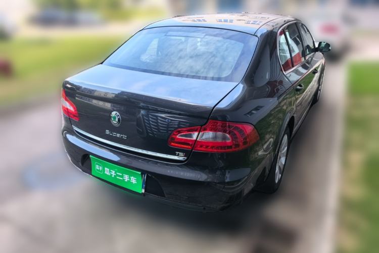Used Skoda Superb 2010 1.4 TSI DSG Zhiya Edition Rear Right 45 Deg