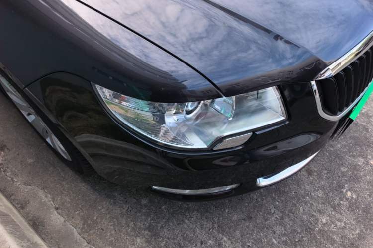 Used Skoda Superb 2010 1.4 TSI DSG Zhiya Edition Right Front Headlight