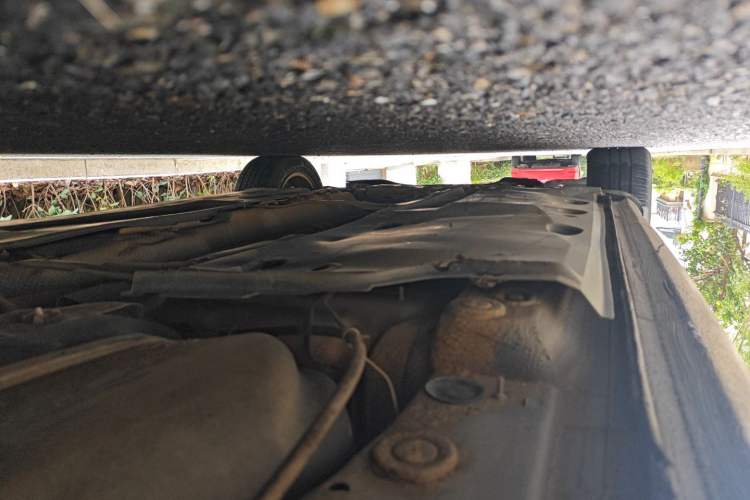 Used Skoda Superb 2010 1.4 TSI DSG Zhiya Edition Chassis Rear Left