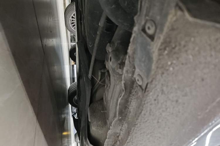 Used Skoda Superb 2010 1.4 TSI DSG Elegant Edition Chassis Rear Right