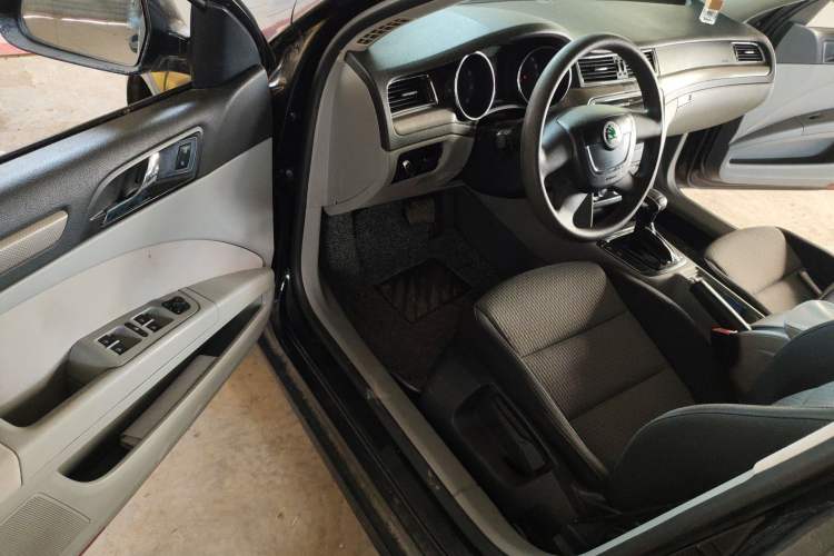 Used Skoda Superb 2010 1.4 TSI DSG Zhiya Edition Driver Seat