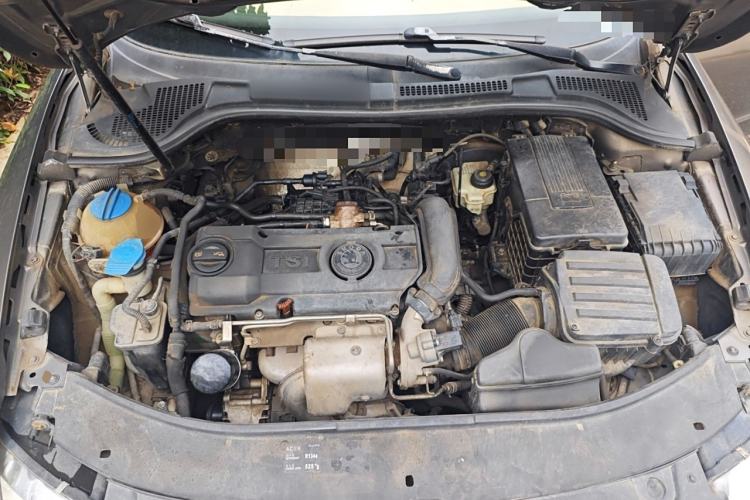 Used Skoda Superb 2010 1.4 TSI DSG Zhiya Edition Engine Bay